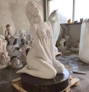 تمثال أبيض مثير من الحجر الطبيعي المنحوت سيدة من الرخام للبيع - Product Image 1