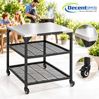 Chariot de barbecue extérieur en acier inoxydable avec étagères à double lamelles, trois crochets et quatre roulettes