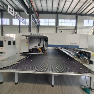 Máquina Combinada de Punzonado CNC y Corte por Láser de Fibra para Fabricación de Chapa Metálica - Product Image 1