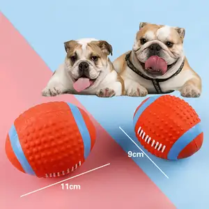 Pelota de juguete de látex de béisbol de fútbol con chirrido interactivo duradero altamente resistente recién llegado - Product Image 1