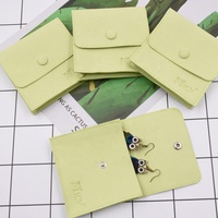 Eastsunshine vente à chaud OEM Logo personnalisable 10*10cm pochette à bijoux en velours gaufré pochette à bijoux de luxe de haute qualité