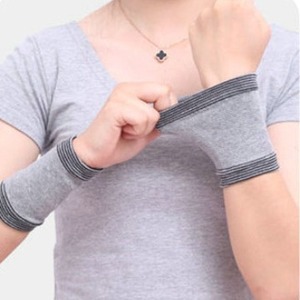 Bamboo Charcoal Joint Brace 4-Piece Set One Size Grey Unisex Breathable <b>Support</b> for Knee Wrist Elbow <b>Ankle</b> - Product Image 2