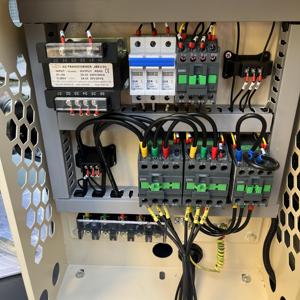 Compresor Industrial Integrado ZAKF 380V/50HZ 11KW 15HP Todo en Uno de Tornillo Refrigerado por <span class=keywords><strong>Aire</strong></span> con Tanque de 300L para la Industria Textil y del Cemento - Product Image 5