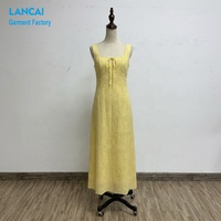 Robe midi personnalisée pour femme, brodée à œillets, col carré, taille haute, coupe trapèze, à nouer devant, sans manches, style bohème, pour plage et soirée
