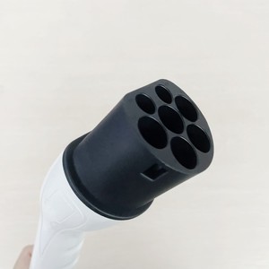 1x adaptateur de câble de charge pour <span class=keywords><strong>voiture</strong></span> <span class=keywords><strong>électrique</strong></span> 32A, <span class=keywords><strong>prise</strong></span> de type 2 vers <span class=keywords><strong>prise</strong></span> mâle CEE, adapté aux voitures compatibles type 2 - Product Image 3