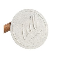 Étiquettes autocollantes personnalisées vertes, étiquettes autocollantes personnalisées blanches, logo en relief, autocollant en papier texturé