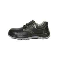 Chaussures de sécurité en cuir pour hommes, fabriquées en Inde, résistantes à l'huile, avec embout en acier pour usage intensif, disponibles à la vente