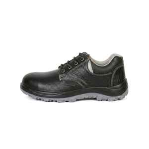Chaussures de sécurité en cuir pour hommes, fabriquées en Inde, résistantes à l'huile, avec embout en acier pour usage intensif, disponibles à la vente - Product Image 6
