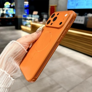 Funda Protectora de Lujo Ultrafina con Lente de Vidrio para iPhone 17 Air, 17 Pro Max, 16, 15, 14, 13 Plus - Product Image 5