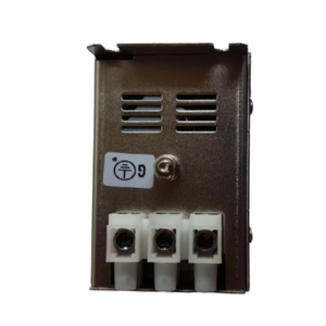 Gabinete de Control de Robot Industrial IRC5, Material Plástico con Filtro de Línea 3HAC037698-001, Equipo Eléctrico de Automatización - Product Image 1