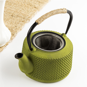Théière Tetsubin en fonte <span class=keywords><strong>émaillée</strong></span> colorée, écologique, portable, avec infuseur et poignée noire - Product Image 4