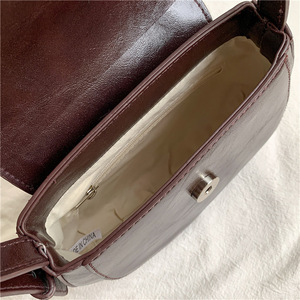 กระเป๋าถือสะพายข้าง Bellmont Famous Chic สำหรับผู้หญิง แบรนด์ดีไซเนอร์หรูหรา รับทำโลโก้ตามสั่ง ขายส่ง กระเป๋าแบบ DIY สะพายข้าง - Product Image 6