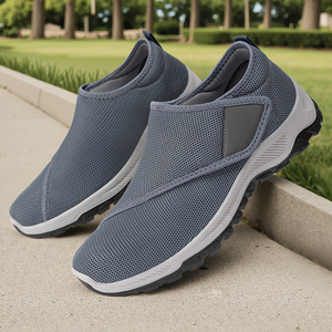 Chaussures décontractées respirantes en maille pour hommes, style slip-on, chaussures de marche Temu transfrontalières, chaussures de papa pour couple - Product Image 2