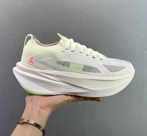 Hyperion Max3 Strong Wind - Zapatillas de running con amortiguación de malla transpirable y fibra de carbono, ideales para todas las estaciones y versátiles - Product Image 2
