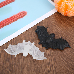 Halloween Plastic Bat Spider Centipede <b>Mouse</b> <b>Toy</b> For Prank Decorations - Product Image 3