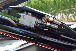 320 किलोग्राम स्वचालित हाइड्रोलिक स्व-चालित कैंची उठाने के साथ 4-18 मीटर उठाने की ऊंचाई - Product Image 3