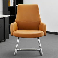 Chaise de conférence de patron exécutif haut de gamme Pieds arqués électrolytiques Finition matérielle en cuir Convient aux dirigeants de bureau