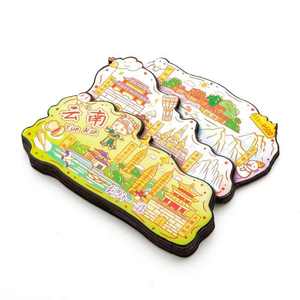 Aimants de réfrigérateur personnalisés en résine époxy 3D écologiques et durables avec logo pour casier de bureau - Marque Spark - Product Image 1