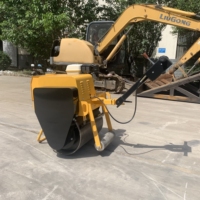 Compacteur de sol électrique à tambour unique de 0,3 tonne Rouleau compresseur vibrant manuel de 330kg avec composants de base de poignée-Pompe et moteur