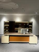 Conjunto de Escritorio Ejecutivo para CEO con Gran Espacio de Almacenamiento, Diseño Moderno y Minimalista, Espacio de Trabajo para Director