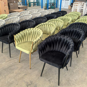 Meubles de salle à manger commerciale Chaises de salle à manger en velours <span class=keywords><strong>Madame</strong></span> Gold Leg Chairs Silla Para Tocador Green Velvet Dining Chairs - Product Image 2