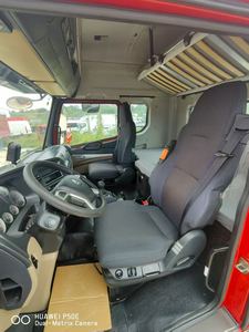 Truk Tipper Diesel Drive kanan Sinotruk Howo 4x2 6x4 10 12 15 20 Ton untuk dijual Filipina - Product Image 4