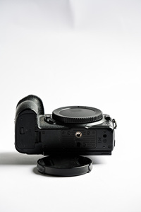 กล้องระดับเริ่มต้น Nikon Z5 24.3MP กล้อง 4K กล้องมิเรอร์เลสเปลี่ยนเลนส์ได้ - Product Image 5