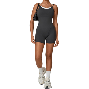 Combinaison de yoga pour femmes, une pièce, dos nu, short de sport pour la gym et le fitness - Product Image 1