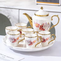 Service à thé en céramique floral 2026 Europe pour la maison, tasses à café dorées, assiette à goûter, théière, coffret cadeau pour fête