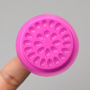 Colorful Eyelash Glue Tray Mat Flower Shape <b>Adhesive</b> Holder Base for False <b>Lash</b> Extension Grafting - Product Image 5