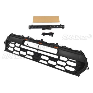Kit carrosserie pour Toyota Tacoma 2024-2025 : Grille de pare-chocs, grilles de course, garniture décorative, grille de pare-chocs avant, pièce extérieure - Product Image 3
