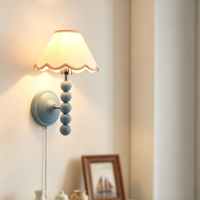 Lampe de table moderne minimaliste E27 avec abat-jour en tissu Memphis Lace pour salons, chambres et chambres d'enfants, style crème