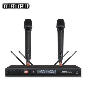 Micrófono Inalámbrico Profesional 1 a 2 para Actuaciones en Escenario, <span class=keywords><strong>Banda</strong></span> U de Largo Alcance, Sonido Anti-Silbidos para Canto Escolar, Metálico - Product Image 1