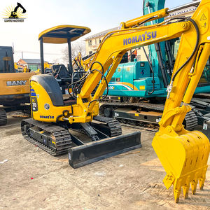 ใช้งานง่ายสะดวกสบายกับรถแท็กซี่ที่กว้างขวางและการควบคุมที่ใช้งานง่าย Komatsu PC30รถขุดมือสอง - Product Image 3