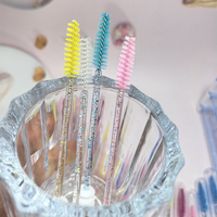 Brosses à mascara en plastique et nylon de dessin animé, tubes de nettoyant pour cils, brosses à maquillage pour cils, fournisseur en gros de tubes de spoolie pour cils