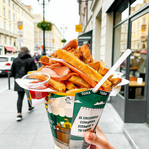 ภาชนะใส่อาหารแบบใช้แล้วทิ้งขายส่ง กล่องใส่ขนมปาปาสเคบับ ถ้วยกระดาษใส่เฟรนช์ฟรายส์ 2 in 1 ถ้วยกระดาษสำหรับไก่ทอดและเครื่องดื่ม - Product Image 6