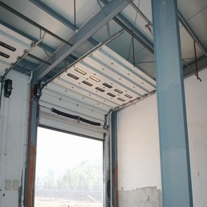 Porte de <span class=keywords><strong>garage</strong></span> <span class=keywords><strong>sectionnelle</strong></span> électrique industrielle |   Porte coulissante automatique <span class=keywords><strong>motorisée</strong></span> en aluminium et acier inoxydable pour <span class=keywords><strong>garage</strong></span> - Product Image 2