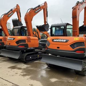 Miniexcavadora Usada de Alto Rendimiento Doosan DX75E-9C con Motor Yanmar Original, Gran Fuerza de Excavación, Excavadora de Segunda Mano Lista para Trabajar - Product Image 3