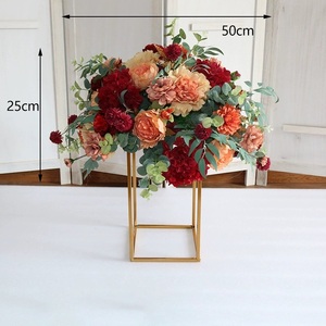 Venta al por mayor de tallo largo Mini arco de flores de aliento de bebé blanco para boda Venta al por mayor Centros de mesa de boda - Product Image 3