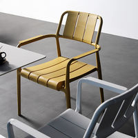Chaise de jardin moderne, portable, imperméable, en plastique PP, empilable, pour le loisir, la salle à manger, le café