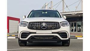 Entièrement chargé et fiable Voitures d'occasion 2020 Mer cedes-Benz <span class=keywords><strong>GLC</strong></span> 300 Petrol 2020 Model Year bien entretenues et prêtes à partir - Product Image 4