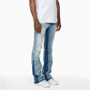 Jeans évasés pour hommes, déchirés, bleu délavé, avec logo personnalisé sur le côté et ourlet vieilli, vente en gros - Product Image 3