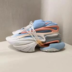 Chaussures de sport de marque originale, chaussures de course à absorption des chocs, baskets pour hommes, maille respirante, antidérapantes, semelle épaisse - Product Image 1