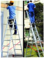 Echelle en aluminium de 9 mètres/30.4 pieds Echelle à triple extension Echelle d'escalier Echelle pliante moderne 150kgs