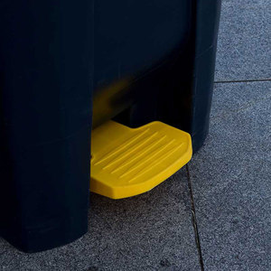 <span class=keywords><strong>Cubo</strong></span> de <span class=keywords><strong>Basura</strong></span> <span class=keywords><strong>con</strong></span> <span class=keywords><strong>Pedal</strong></span> y Tapa de Primera Calidad - Duradero para Uso a Largo Plazo - Product Image 3