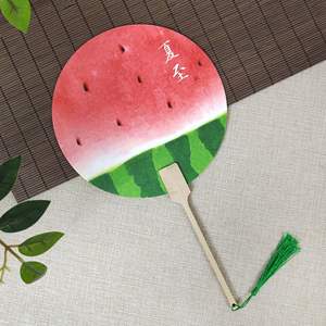 พัดไม้ไผ่แตงโมพร้อมพู่รูปการ์ตูนฤดูร้อนเป็นมิตรกับสิ่งแวดล้อมไม่เสียรูปวาดด้วยมือแบบพกพา - Product Image 5