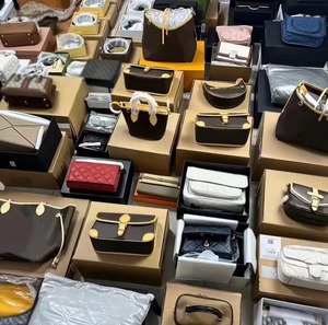 Bản Sao nhà máy bán buôn thương hiệu hàng đầu 1.1 thiết kế chính hãng da túi xách Phụ nữ Crossbody túi thương hiệu ví - Product Image 5