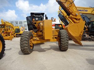 Motoniveladoras Caterpillar CAT 14H/140G/140H Usadas - Motor y Bomba de Origen Japonés Incluidos, Modelo 2016, 4001-6000 Horas - Product Image 3