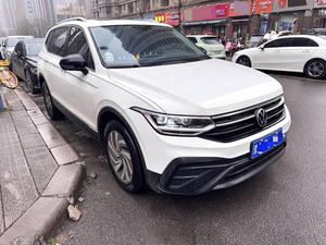 Volkswagen <span class=keywords><strong>Tiguan</strong></span> L Modelo 2025, Excelente 300TSI Automático 2WD Edición Dragón con Techo Panorámico, Buen Estado, Auto Usado - Product Image 3