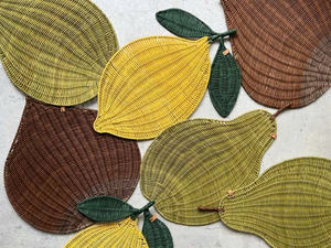 Manteles individuales de ratán tejidos a mano de pera respetuosos con el medio ambiente - Product Image 5